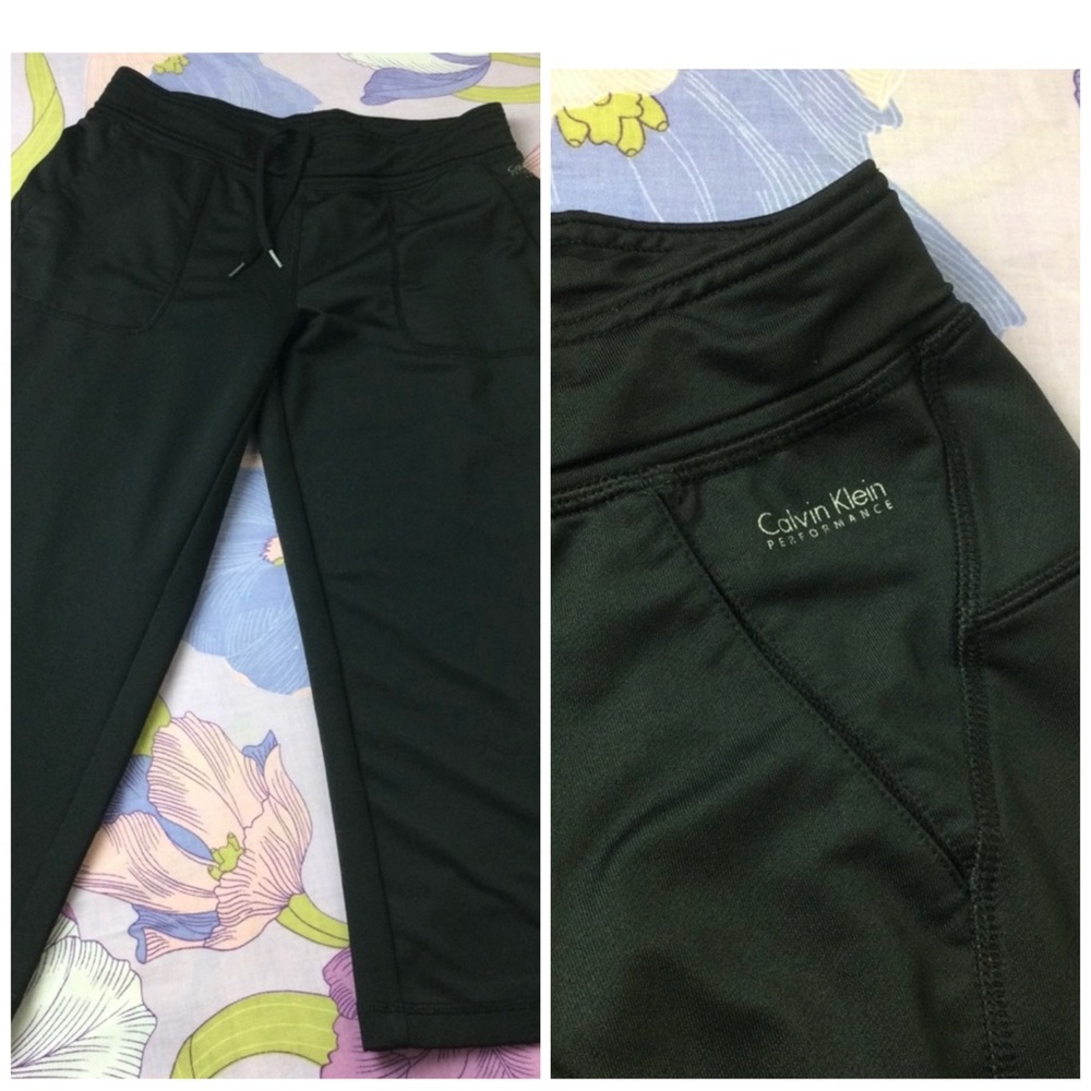 Calvin Klein Performance quick Dry Sport Black Capris